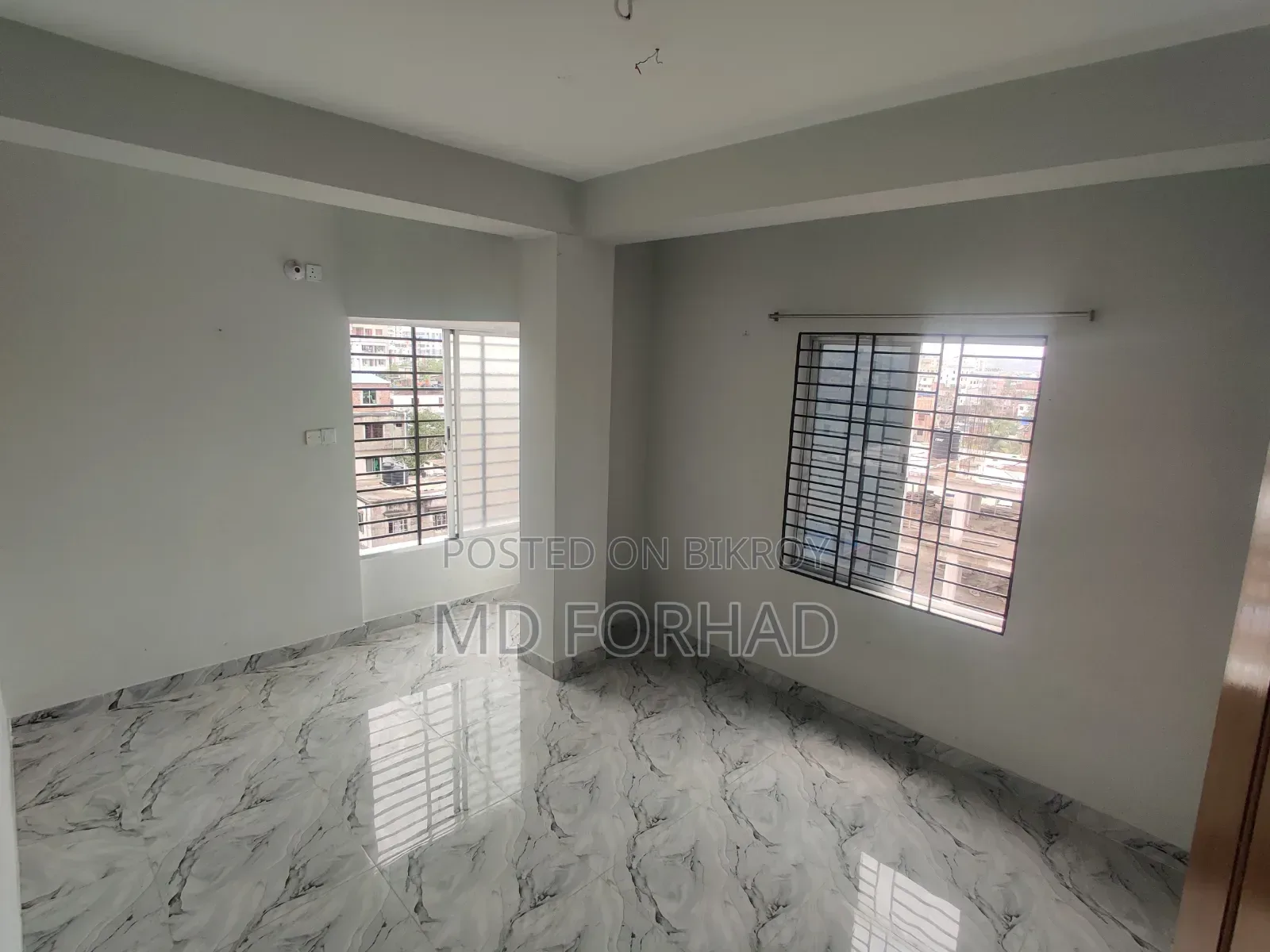 Apartment in Personal Flat, Halishahar for sale
